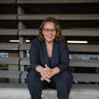 Carina de Vries van het Experts Live Radio team